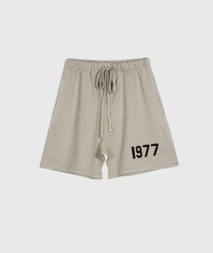 Fear of God Essentials 1977 Logo Shorts Beige